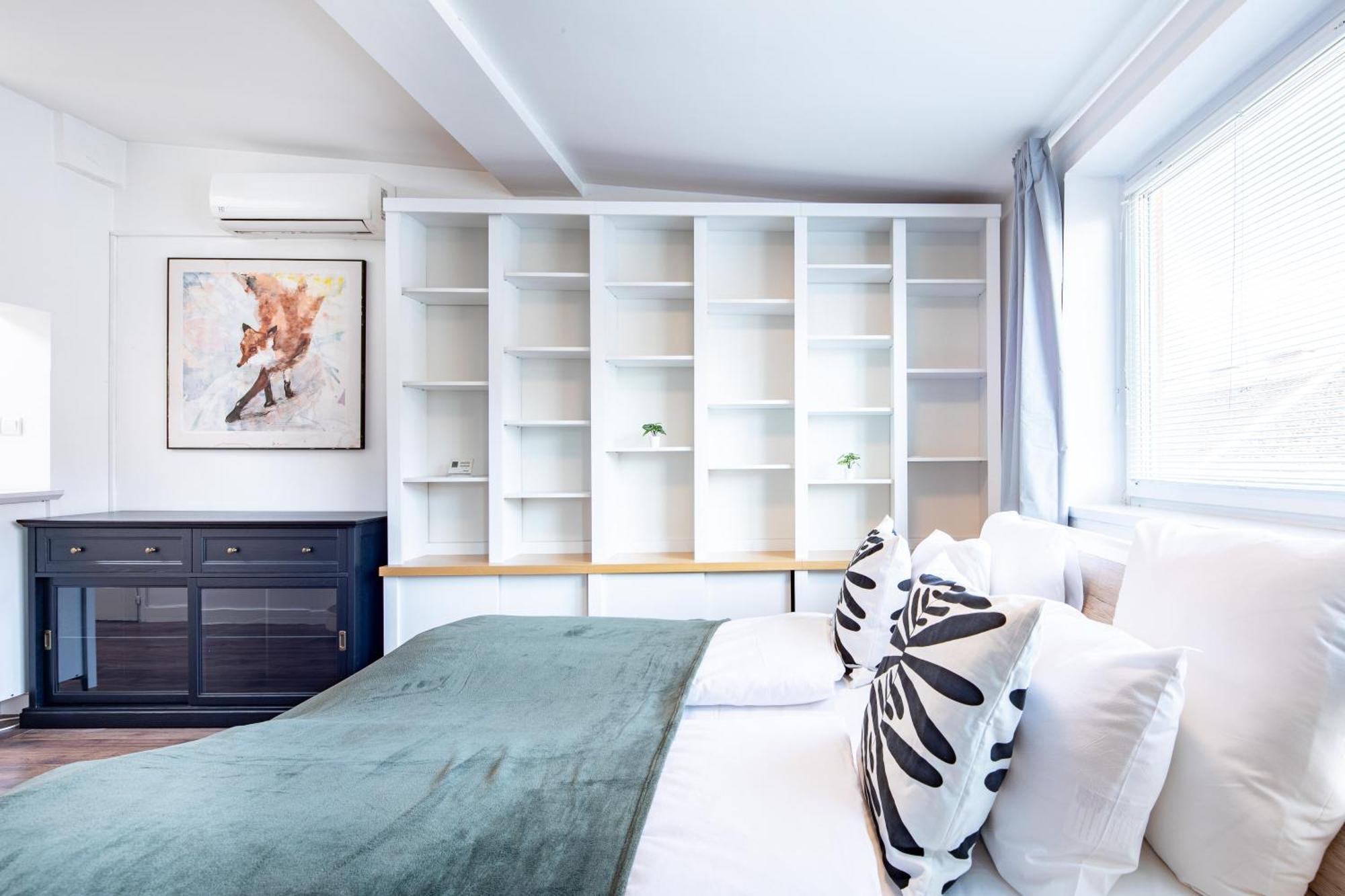 Lovag Loft - Quiet, Spacious And Bright Apartment